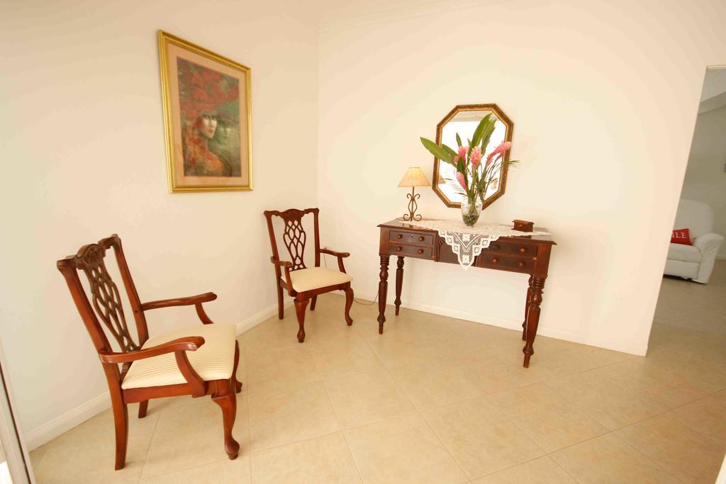Cattleya Luxury Suites Kingston Cameră foto